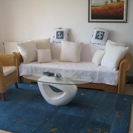 House In Vabriga With Balcony, Air Conditioning, Wifi, Washing Machine *